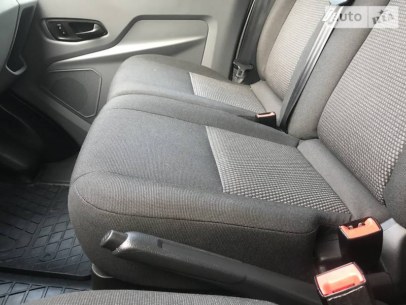 Вантажний фургон Ford Transit 2014 в Дрогобичі