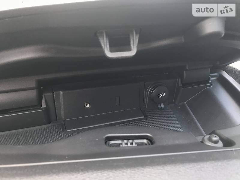 Вантажний фургон Ford Transit 2014 в Дрогобичі
