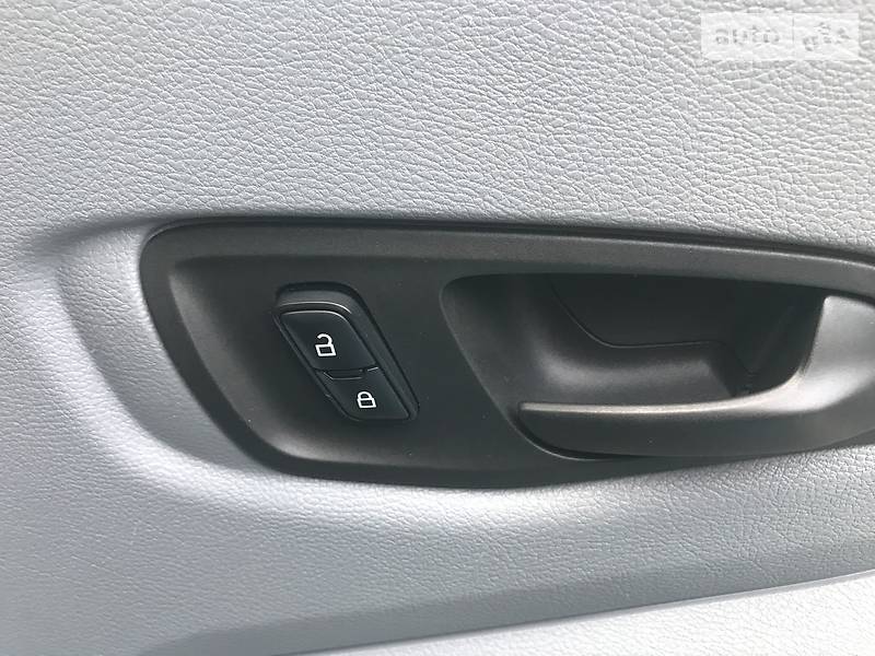 Вантажний фургон Ford Transit 2014 в Дрогобичі