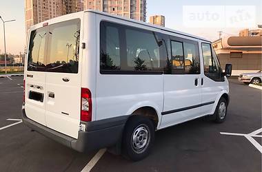 Грузопассажирский фургон Ford Transit 2010 в 