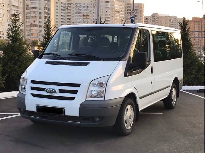 Грузопассажирский фургон Ford Transit 2010 в 