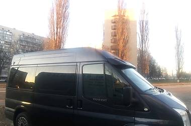 Мінівен Ford Transit 2011 в 
