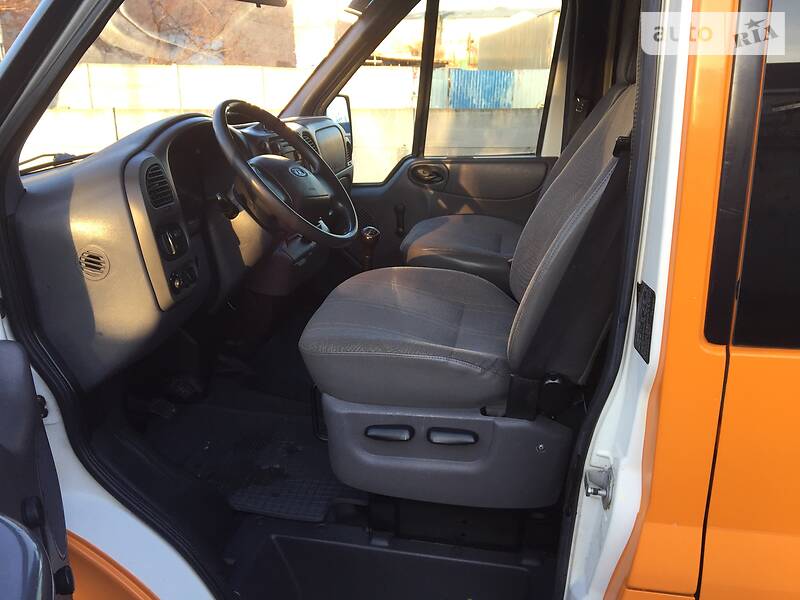 Тентованый Ford Transit 2006 в Василькове