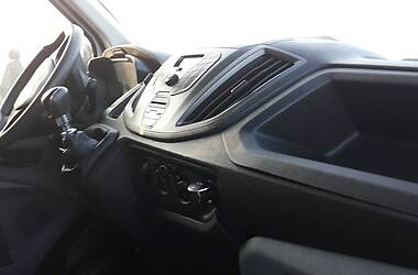 Грузовой фургон Ford Transit 2015 в 