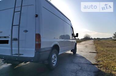 Грузопассажирский фургон Ford Transit 2005 в Татарбунарах