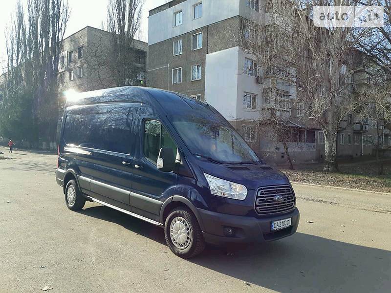 Вантажопасажирський фургон Ford Transit 2015 в Миколаєві