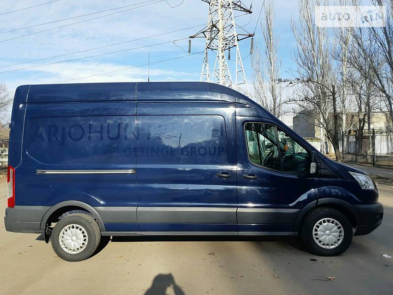 Вантажопасажирський фургон Ford Transit 2015 в Миколаєві