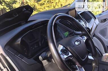 Мінівен Ford Transit 2016 в 