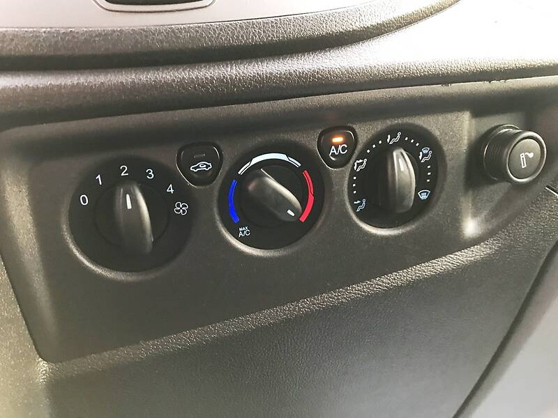 Грузопассажирский фургон Ford Transit 2015 в Одессе