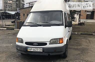 Грузопассажирский фургон Ford Transit 2000 в Запорожье