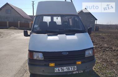 Вантажопасажирський фургон Ford Transit 1988 в 