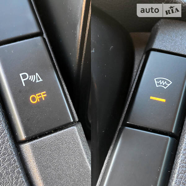 Вантажопасажирський фургон Ford Transit 2018 в Чернівцях