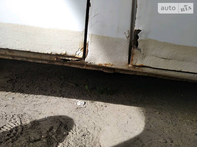 Мінівен Ford Transit 1991 в Гощі