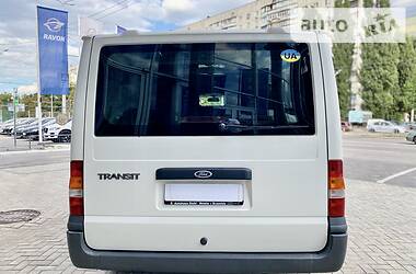 Вантажопасажирський фургон Ford Transit 2001 в Харкові