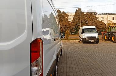 Вантажопасажирський фургон Ford Transit 2016 в Житомирі