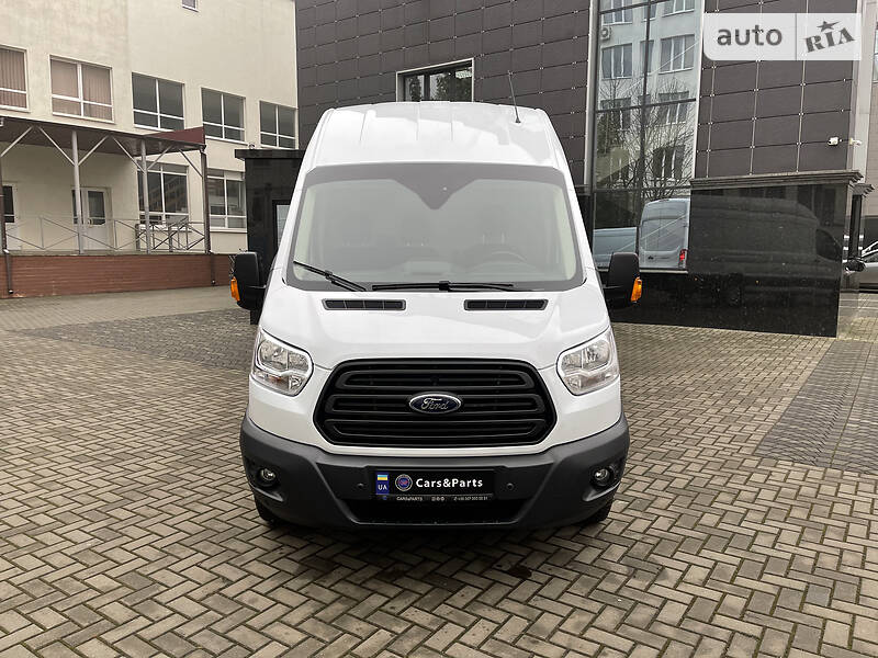 Вантажний фургон Ford Transit 2019 в Луцьку
