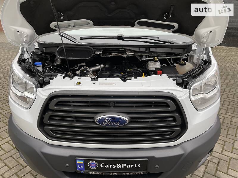 Вантажний фургон Ford Transit 2019 в Луцьку