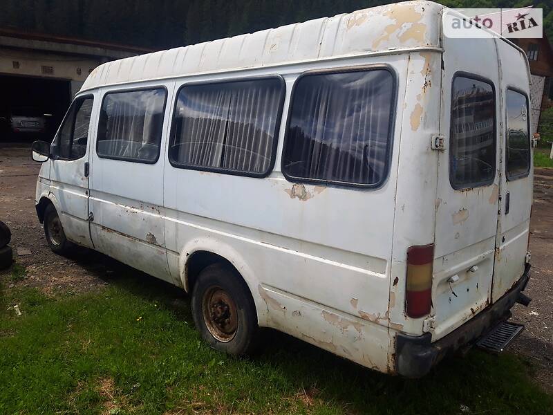 Мінівен Ford Transit 1991 в Міжгір'ї