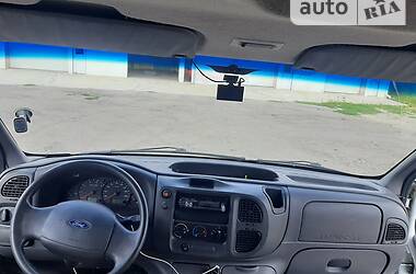 Минивэн Ford Transit 2005 в 
