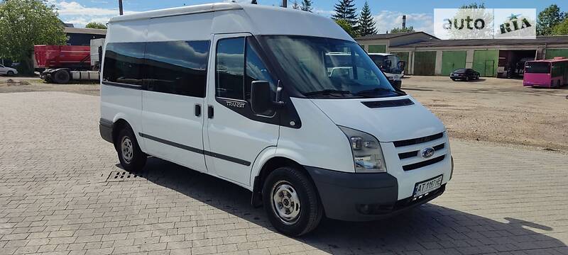Мікроавтобус Ford Transit 2011 в Івано-Франківську