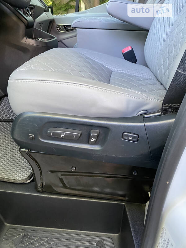 Минивэн Ford Transit 2019 в Одессе фото 4 Минивэн Ford Transit 2019 в Одессе