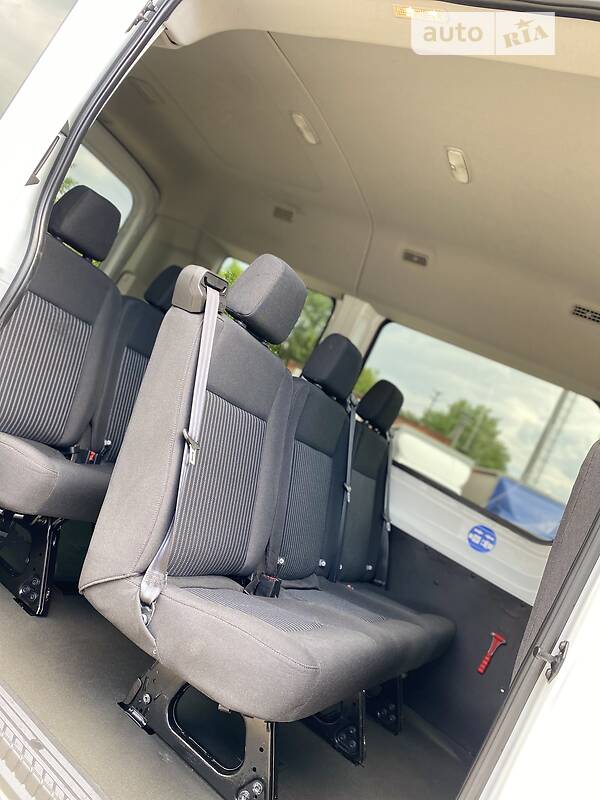 Мінівен Ford Transit 2018 в Мукачевому