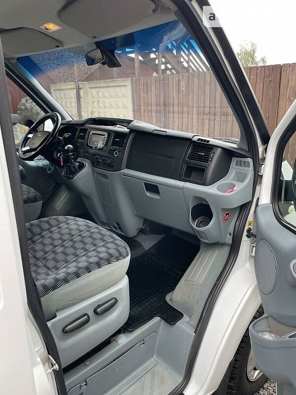 Автобус Ford Transit 2012 в Изяславе фото 8 Автобус Ford Transit 2012 в Изяславе