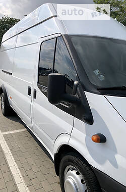 Грузовой фургон Ford Transit 2007 в 