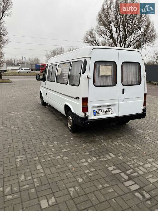 Микроавтобус Ford Transit 1996 в Днепре