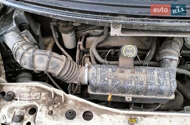 Грузопассажирский фургон Ford Transit 2002 в Черновцах