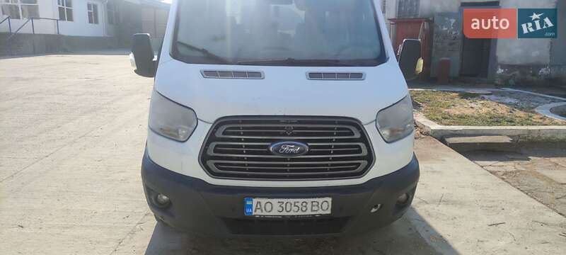 Мікроавтобус Ford Transit 2017 в Тячеві