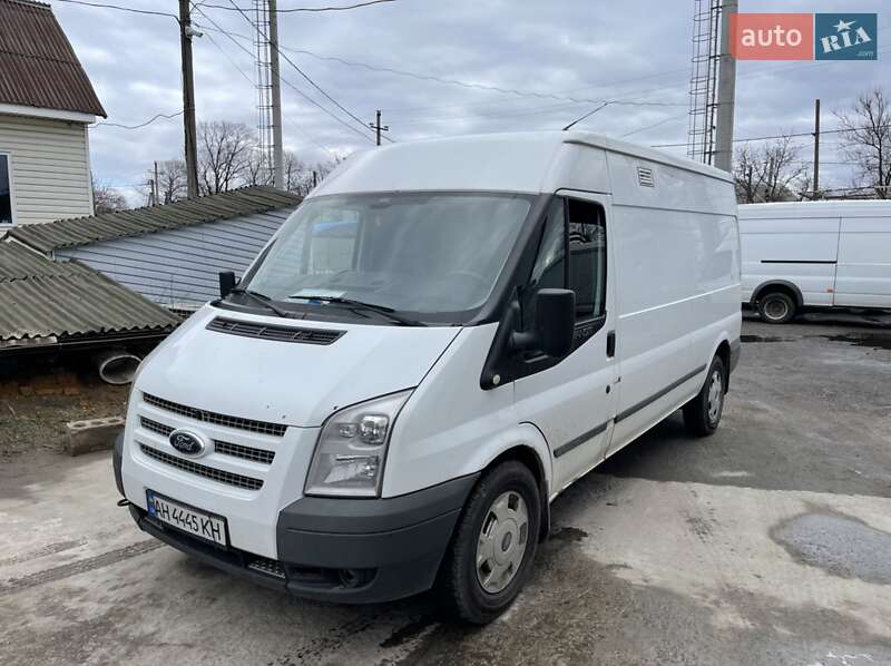 Вантажний фургон Ford Transit 2012 в Дніпрі