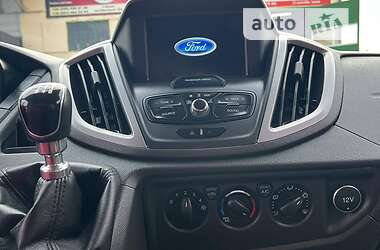 Грузовой фургон Ford Transit 2018 в 