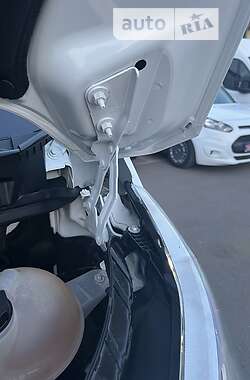 Грузовой фургон Ford Transit 2018 в 