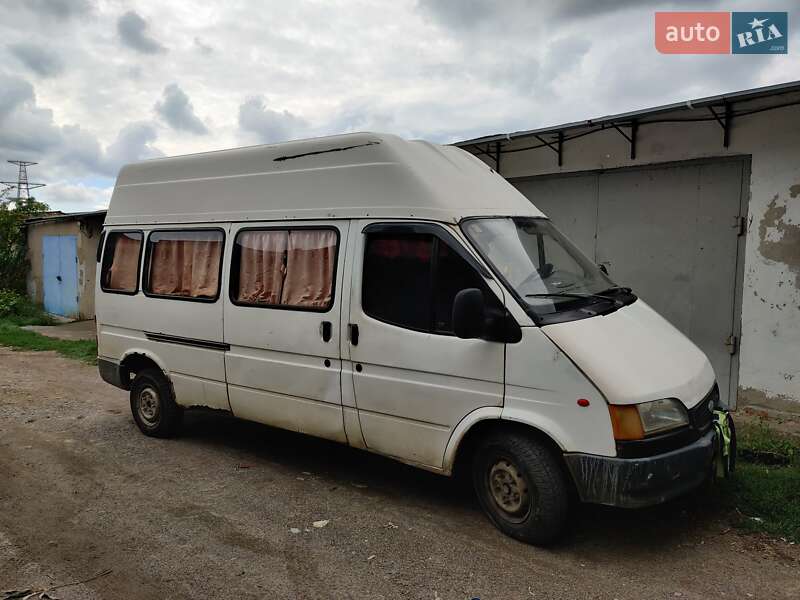 Микроавтобус Ford Transit 1998 в Южноукраинске