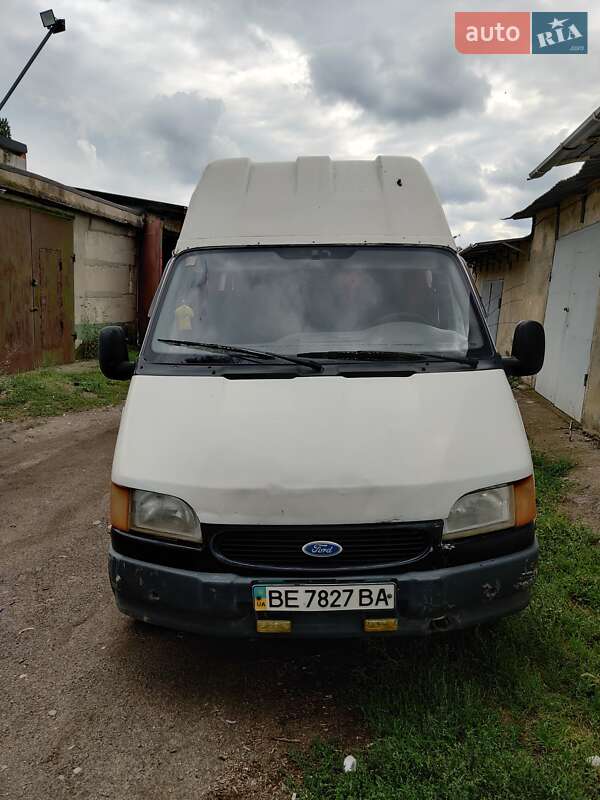 Микроавтобус Ford Transit 1998 в Южноукраинске