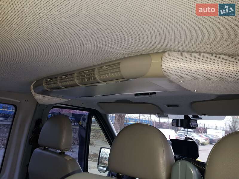 Микроавтобус Ford Transit 2007 в Ровно