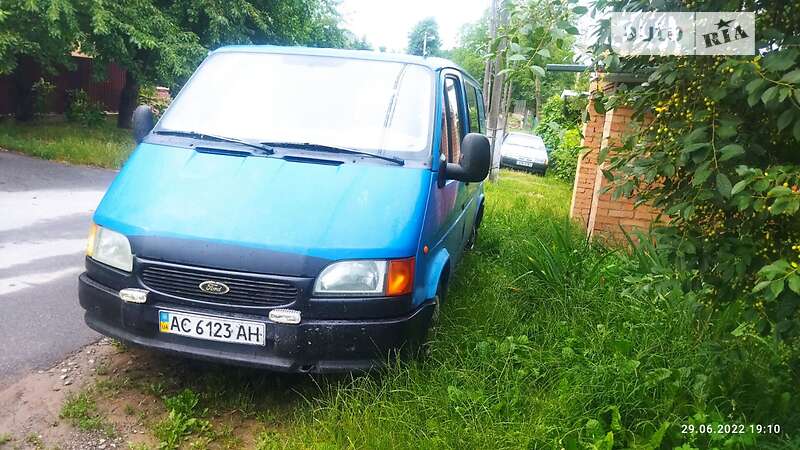 Микроавтобус Ford Transit 1999 в 