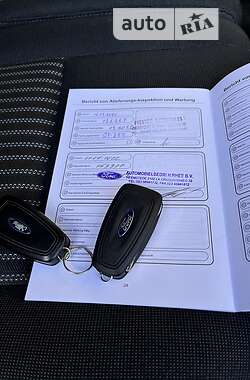 Грузовой фургон Ford Transit 2016 в 
