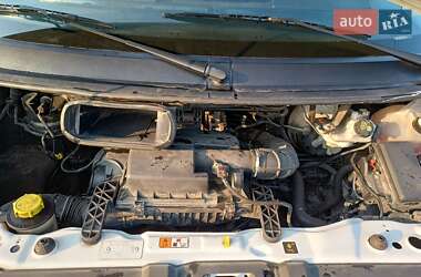Грузовой фургон Ford Transit 2012 в 
