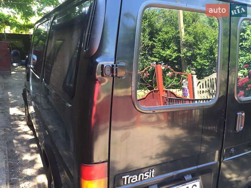 Мікроавтобус Ford Transit 1999 в Гребінці