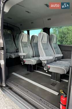 Микроавтобус Ford Transit 2015 в Днепре