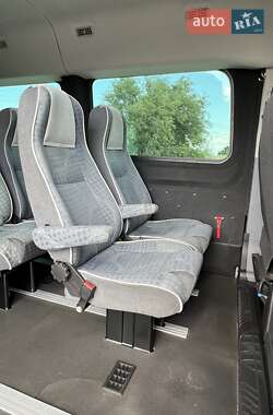 Микроавтобус Ford Transit 2015 в Днепре