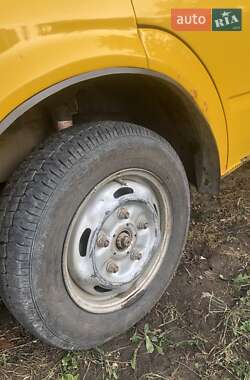 Минивэн Ford Transit 2004 в Сокирянах
