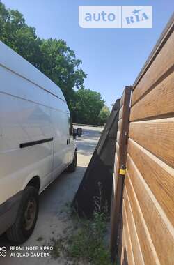 Грузовой фургон Ford Transit 2006 в 