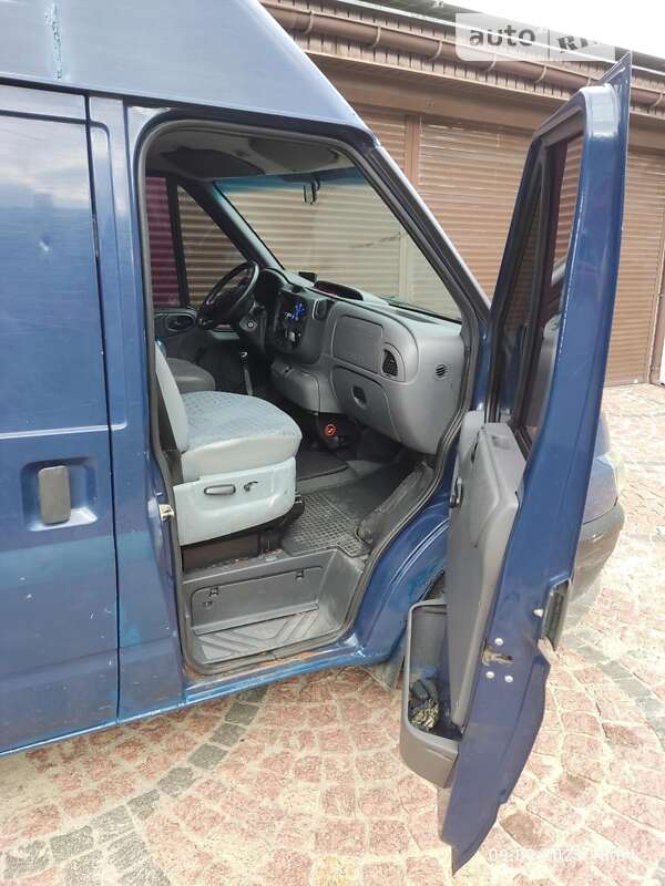 Грузовой фургон Ford Transit 2005 в Харькове