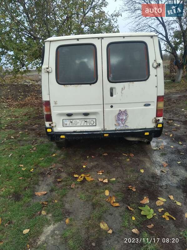 Інші автобуси Ford Transit 1994 в Чернівцях