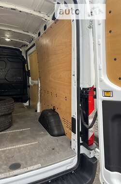 Грузовой фургон Ford Transit 2018 в Виноградове