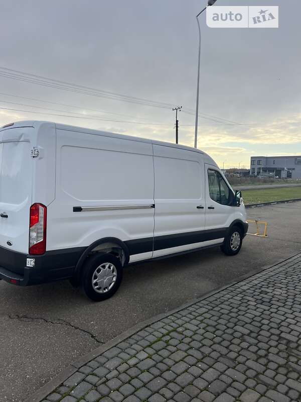 Грузовой фургон Ford Transit 2018 в Виноградове