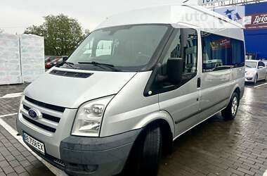 Микроавтобус Ford Transit 2011 в 